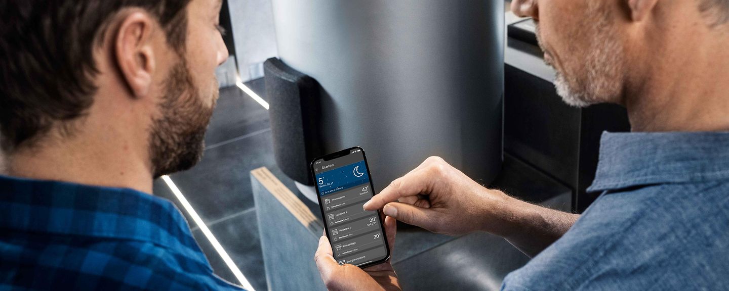MyBuderus wird von Fachmann erklärt MyBuderus wird von Fachmann erklärt