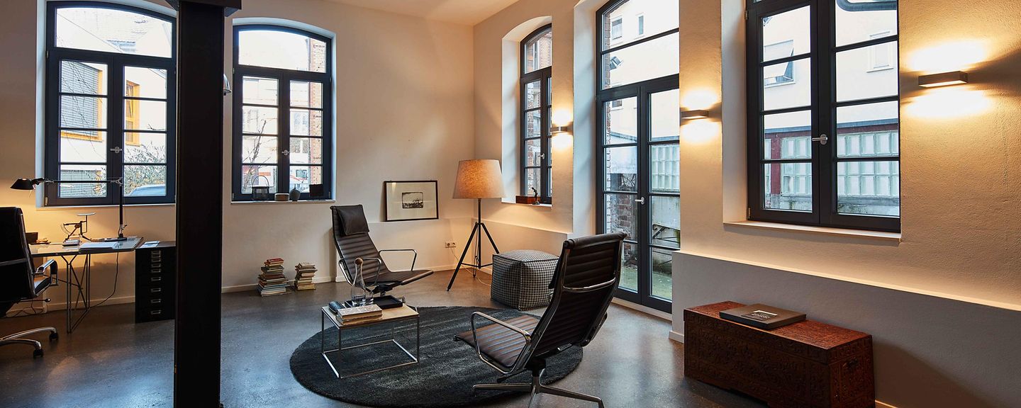 Wohnzimmer in einem Altbau Wohnzimmer in einem Altbau